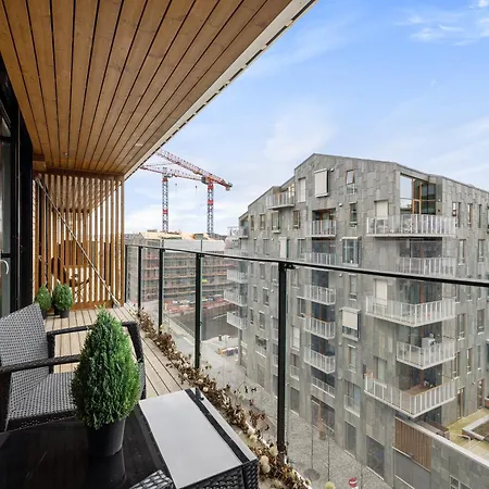 Attractive Location By The Sea In The Center Of アパート *
